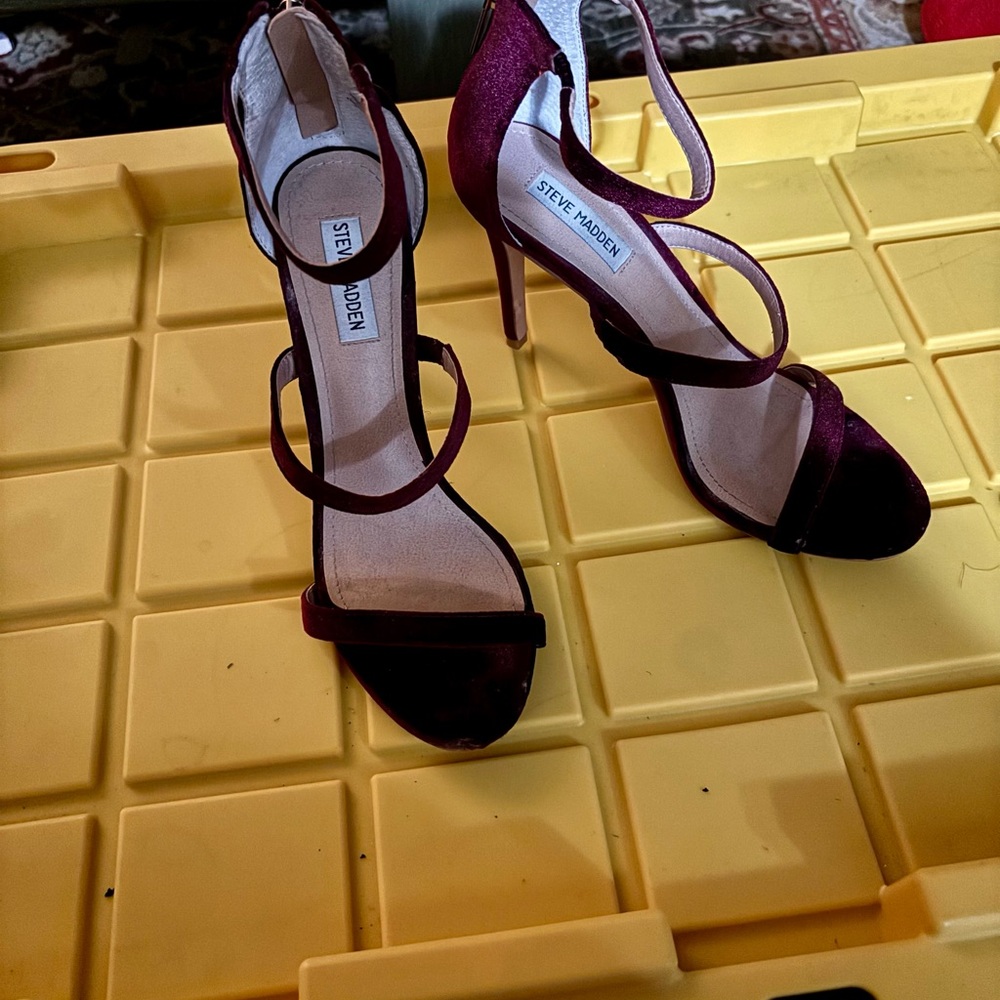 Steve Madden Deep Red Strappy Heels